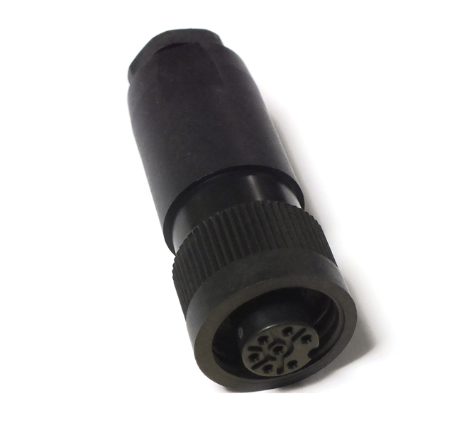 Cable box fitting to round connector with 7-pin